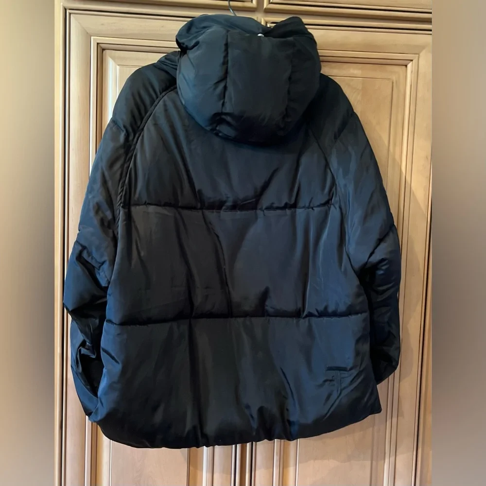 NWT Revolve Toast Society Pluto Puffer Jacket - Picture 10 of 13